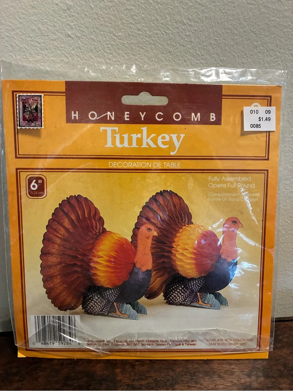 Set of 3 Vintage Paper Honeycomb Turkeys Original Packaging Thanksgiving